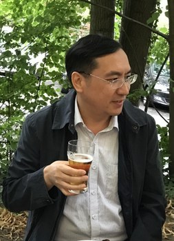 Daimin Shi (Vice-President of SWUFE)