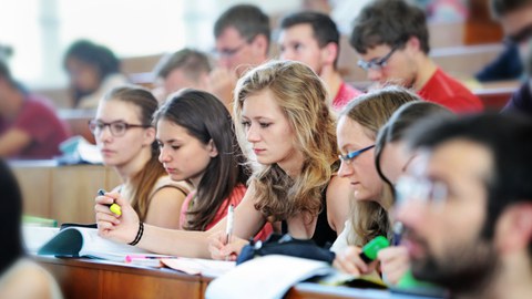 Studenten im Hörsaal