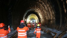 Besichtigung einer Tunnelbaustelle