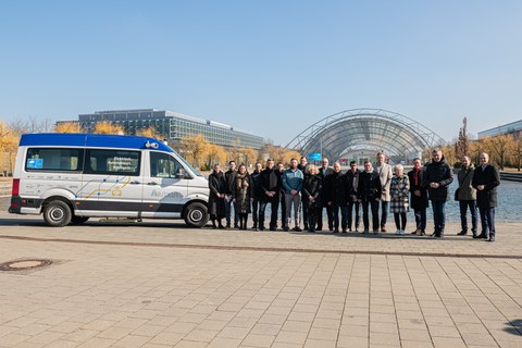 Personengruppe vor eCrafter