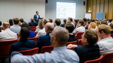 Impulsvortrag von Herrn Prof. Dr. Sascha Stowasser (ifaa)