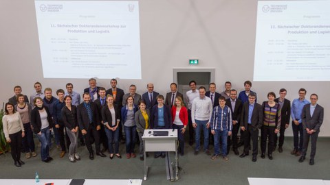 Gruppenfoto der 22 Teilnehmer des Workshops.