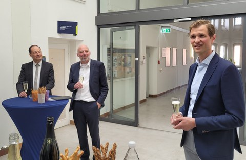 Sektempfang nach erfolgreicher DIsputation
