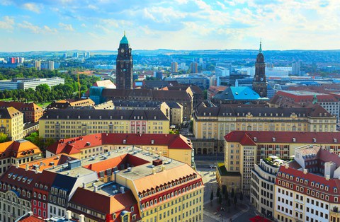 Zu sehen ist die Dresnder Altstadt aus der Vogelperspektive heraus
