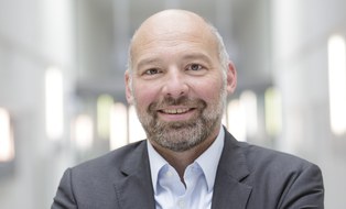 Zu sehen ist Prof. Thum.