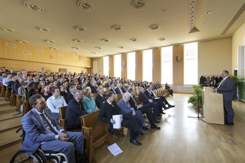 25 Jahr-Feier der Fakultät Wirtschaftswissenschaften 