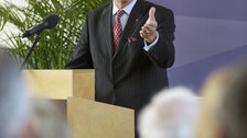 Prof. Dr. Ulrich Blum, Gründungsdekan der Fakultät, bei seiner Festrede