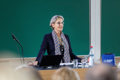 Die Rektorin der TU Dresden, Prof. Dr. Ursula Staudinger, eröffnete die Festveranstaltung mit ihrem Grußwort.