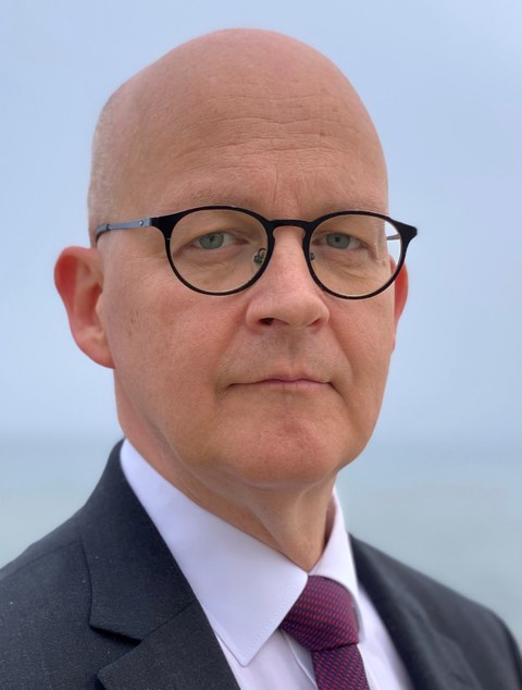 Prof. Dr. Roland Rollberg