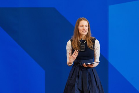 ZU sehen ist Katharina Kohstall