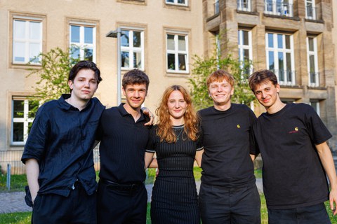 Zu sehen ist das Orgateam des FSR