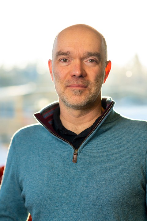 Zu sehen ist Professor Sven Anders