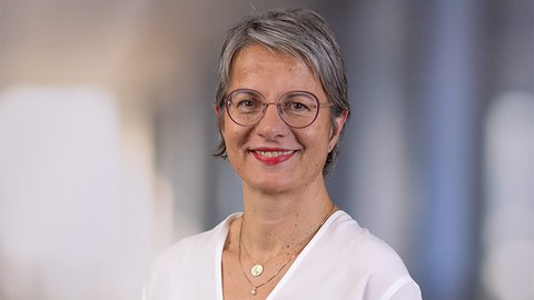 Man sieht Heike Wilson. 