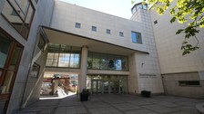 Man sieht die Universität in Göteborg.
