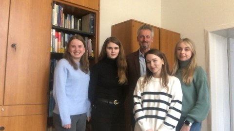 Die Stipendiatinnen des Sommersemesters 2023.