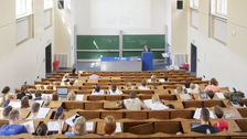 Hörsaal SCH A251
