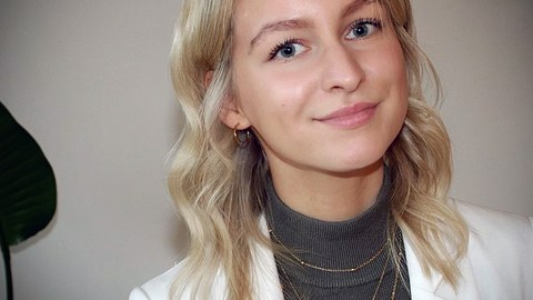 Jacqueline Schmidt