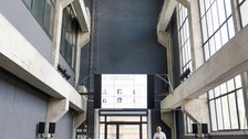 Photo of the event space „Kunsthalle“ of Kraftwerk Mitte during the NETWORK STUDIO.
