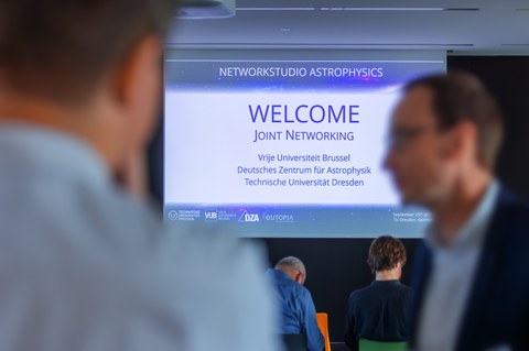 Network Studio Astrophysics