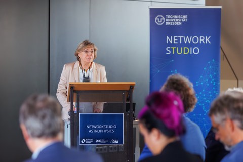 Network Studio Astrophysics