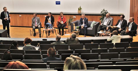 Symposium_2