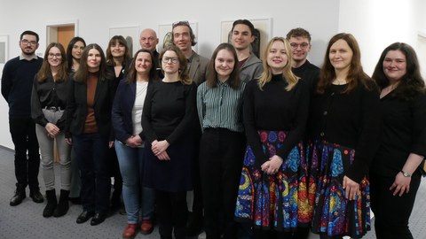 Ein Gruppenbild aller FOVOG-Mitarbeiter:innen.
