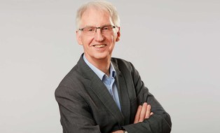Profilfoto von Prof. Dr. Martin Jehne, aufgenommen von Juliane Mosterz