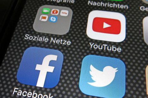 Not only, but especially in social networks, hate comments are a big problem.