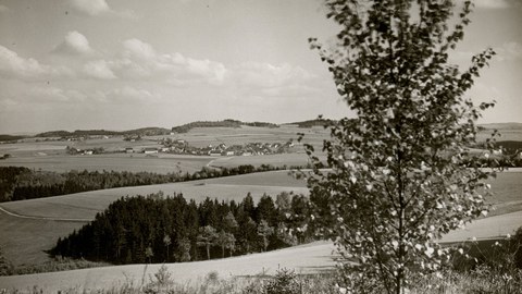 Blick über das Elstertal bei Pfaffenhaus 1937/38