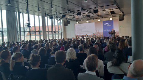Saal IUM