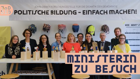 Petra Köpping Dagmar Neukirch Detlef Raufls JoDDiD Anja Besand Elisa Moser Hannah Schöller städtische Bibliotheken Dresden TU Dresden Roswitha Böhm Agnes Scharnetzky Peter Birkenhauer