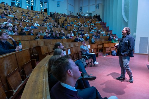 TUD_Election Night