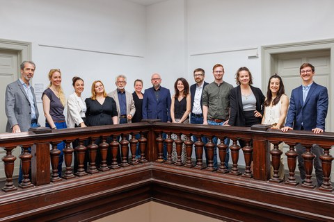 Group photo of the MIDEM team with Hans Vorländer in the centre