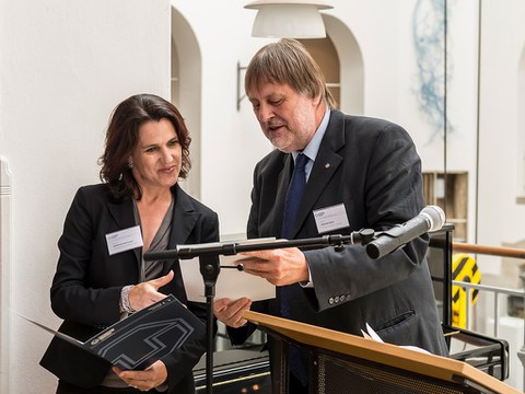 Prof. Dr. Dominique Brossard with Prof. Dr. Gerhard Rödel (Foto: René Jungnickel)