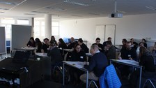 interdisziplinäre Zweiergruppen beim Workshop