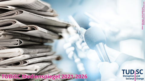 Stack of newspapers on the left with microphones being held out on the right. Below on the left is the title "TUDiSC Medienspiegel 2021-2026" and in the right hand corner there is the TUDiSC logo 
