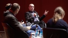 "Politik in Fernsehserien"