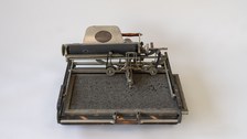 Kustodie Objekt SChreibmaschine