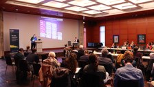 Prof. Dr. Anja Lobenstein-Reichmann während ihres Vortrags "Vom Antijudaismus zum Antisemitismus – Stationen eines Ausgrenzungsdiskurses" 