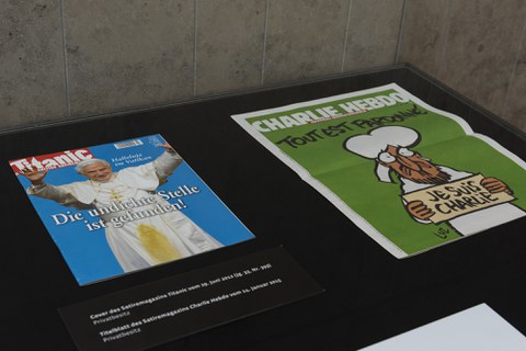 Foto von Exponaten der Ausstellung