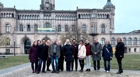 Teilnehmende der TU9-DaF-Runde am 7. November 2025 im Leibniz Language Centre der Leibniz Universität Hannover.