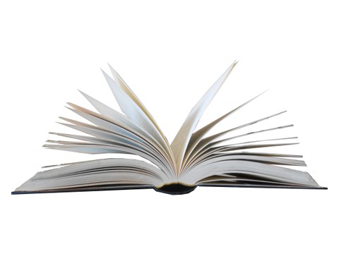 aufgeschlagenes Buch