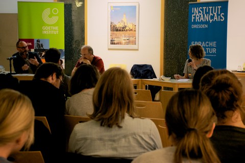 Photo 22 on the occasion of the reading of “Die Flüchtigen” (The Fugitives) – Alain Damasio and Milena Adam in conversation on September 15, 2021, at the Goethe-Institut Dresden.