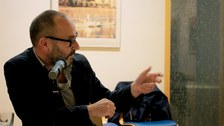 Photo 5 on the occasion of the reading of “Die Flüchtigen” (The Fugitives) – Alain Damasio and Milena Adam in conversation on September 15, 2021, at the Goethe-Institut Dresden.
