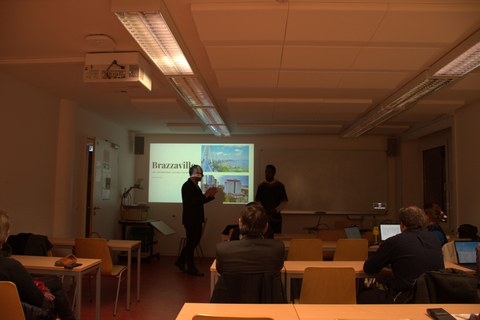 Photo 9 on the occasion of the lecture “Brazzaville – Contemporary Art, Culture, and Society” by Chris Lewis Moumbounou (Brazzaville, Republic of the Congo) on December 3, 2024, at the SLK Faculty of the Technical University of Dresden.