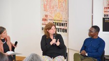 Foto während der Podiumsdiskussion "Die Zukunft der Restitution", Institut für Kunst- und Musikwissenschaft, TU Dresden, 13.06.24.