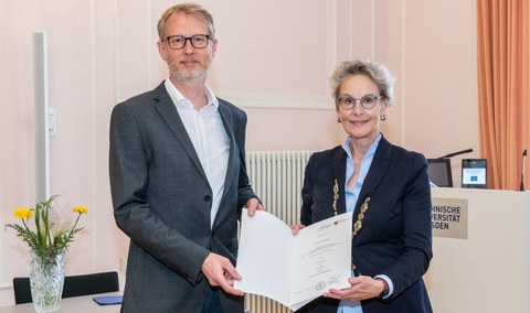 Direktor des Sorbischen Instituts zum Professor für Sorabistik berufen