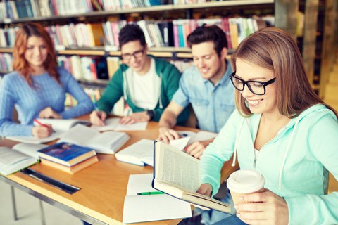 Bild_Studenten_Lernen