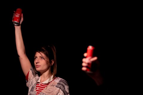 FUGE 89, Premiere, DIE BÜHNE