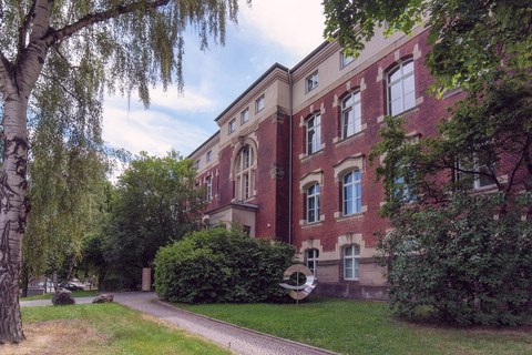 Görges-BAu